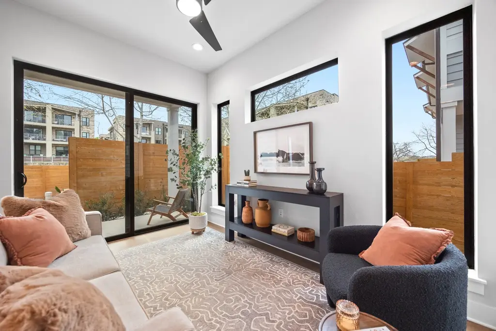 2707 Dulce Lane 14, Austin