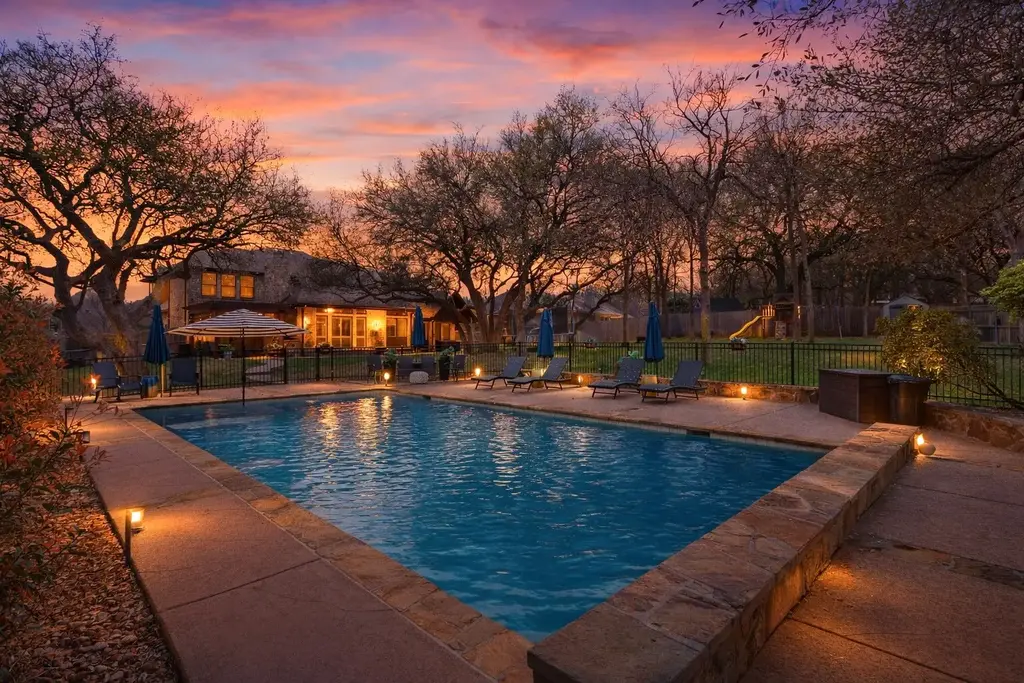 2205 High View Drive, Belton