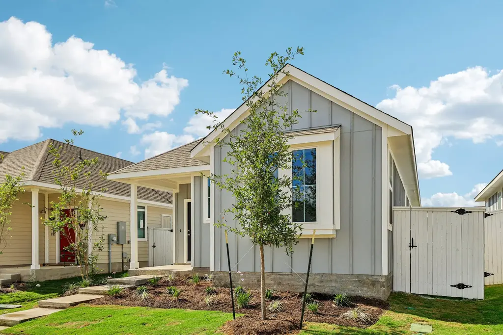 215 Cider Creek Drive, Elgin