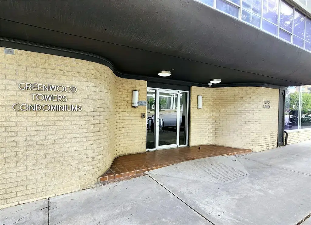 1800 Lavaca Street A806, Austin