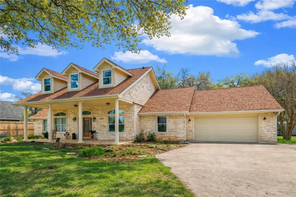 3701 Del Robles Drive, Austin