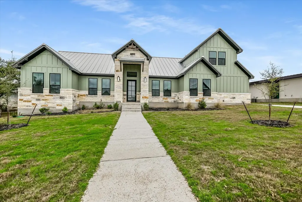 32 Peace Pipe, Wimberley