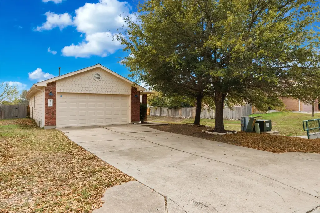 164 Opal Lake Drive, Kyle