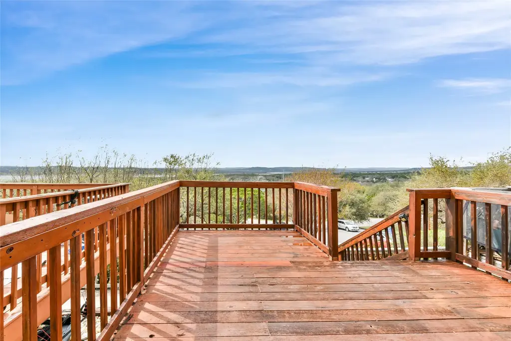 21459 Coyote Trail B2, Lago Vista