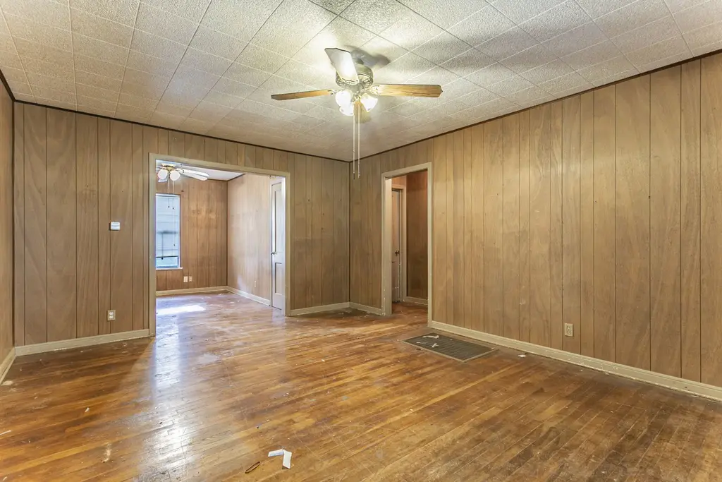 1217 S 41st Street, Temple