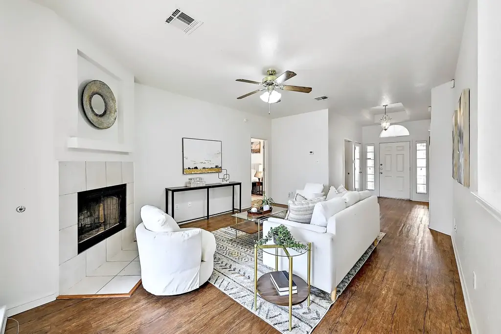 117 Rosemary Cove, Georgetown