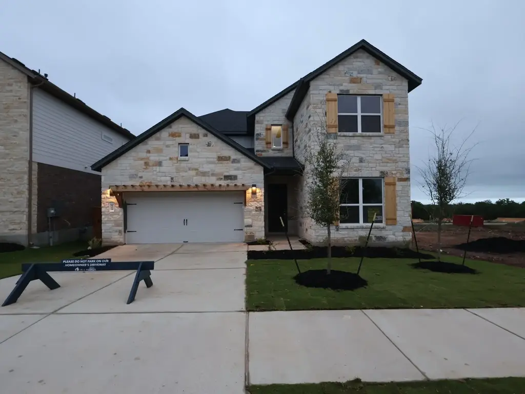 908 Purmela Street, Leander
