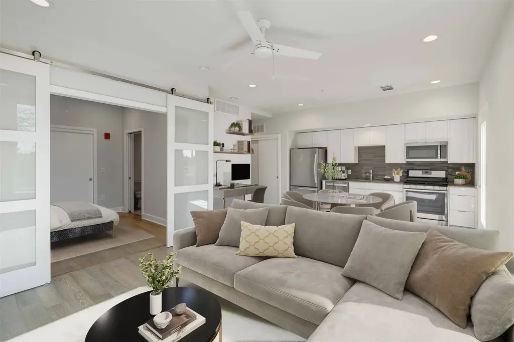 1800 E 4th Street 205, Austin