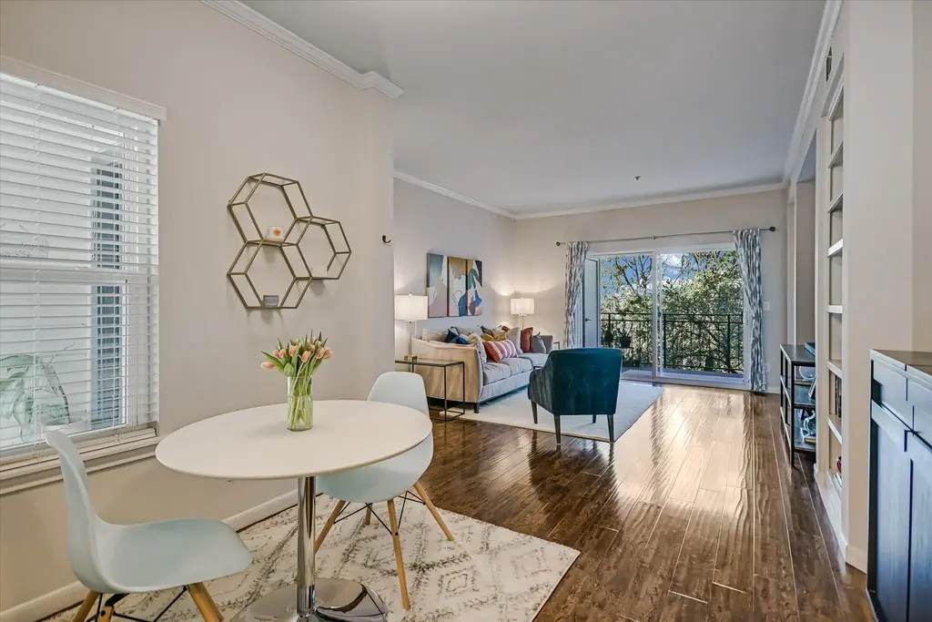 6000 Shepherd Mountain Cove 604, Austin