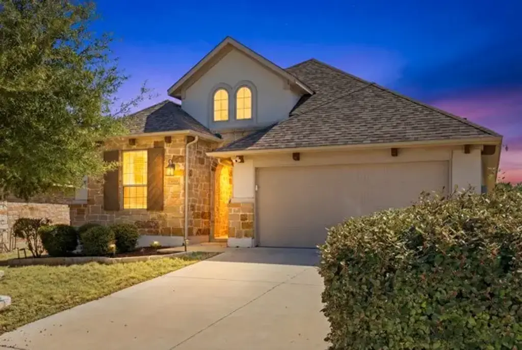 4140 Novella Cove, Leander