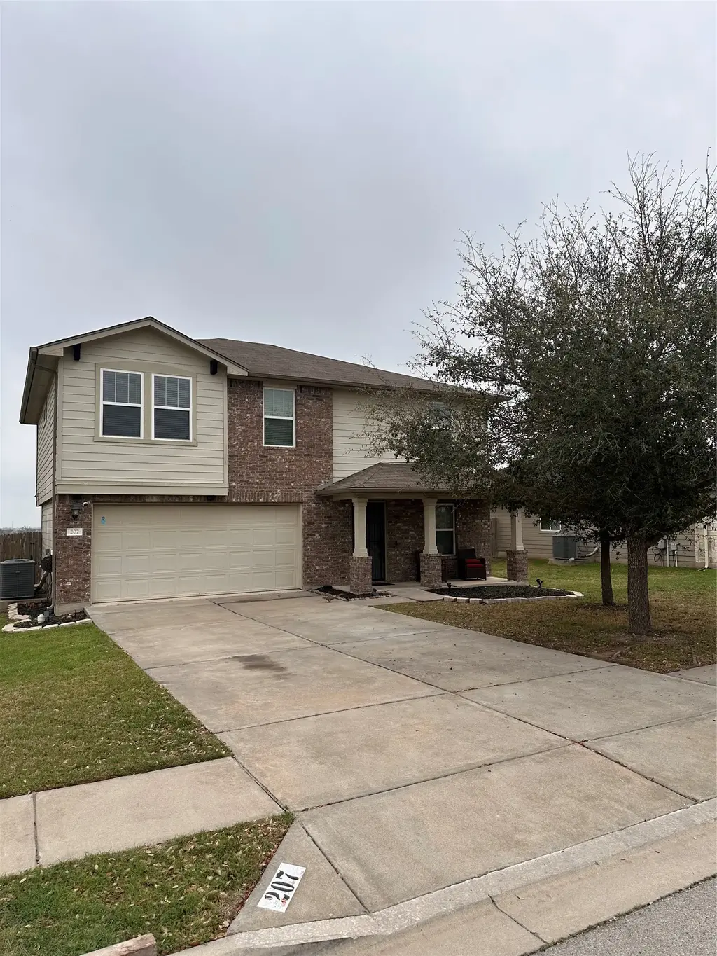207 Liard River Road, Hutto