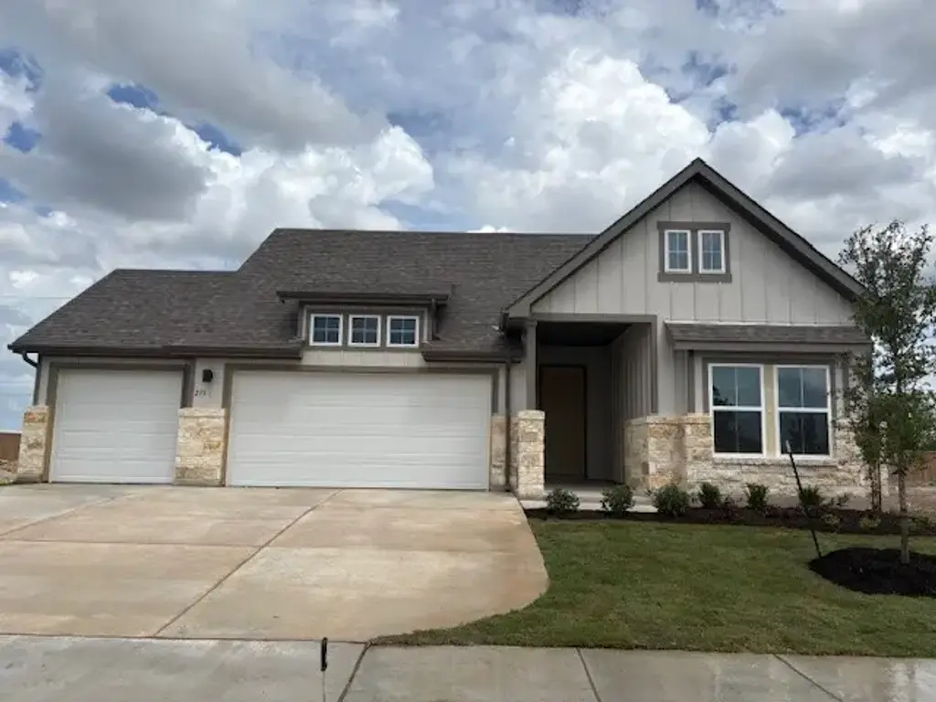 213 Greinert Drive, Taylor