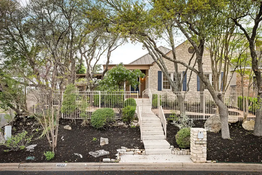 4822 Twin Valley Drive, Austin