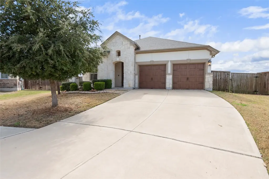 1309 Decatur Court, Leander