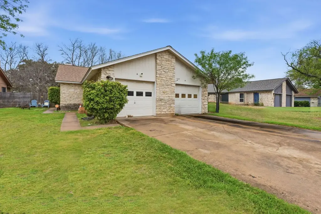 7510 St Amant Place, Austin
