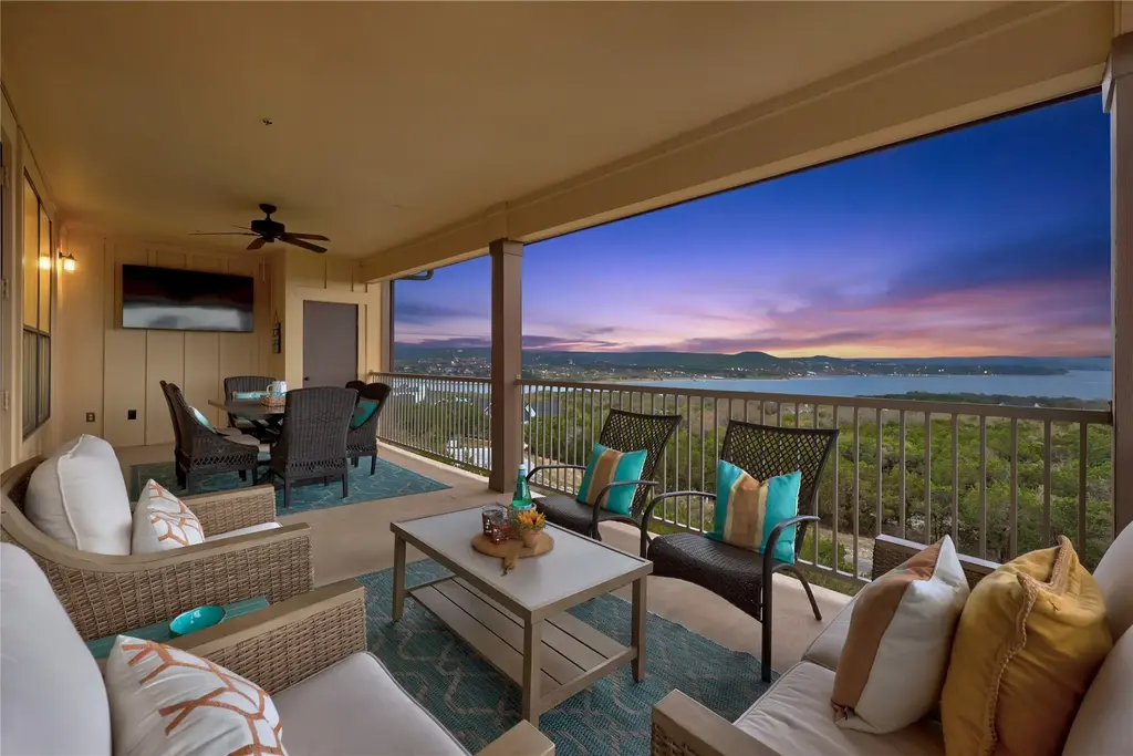 17720 Maritime Point Drive 303, Jonestown