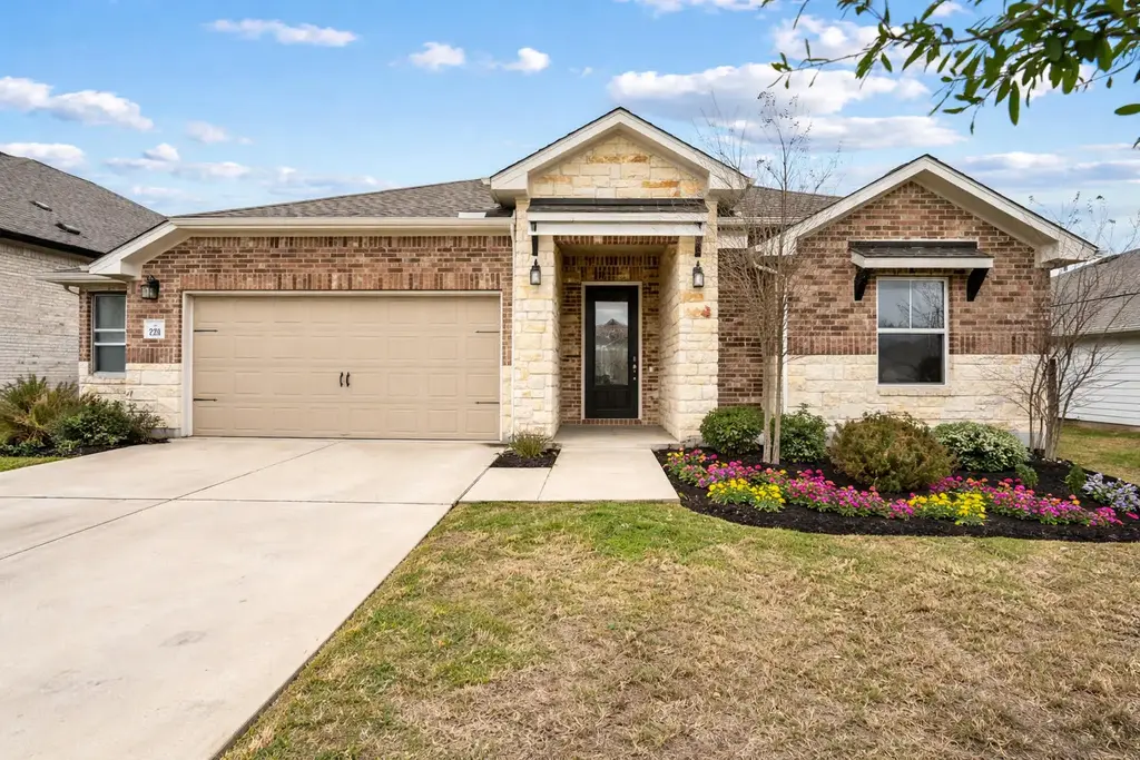 228 Helena Lane, Kyle