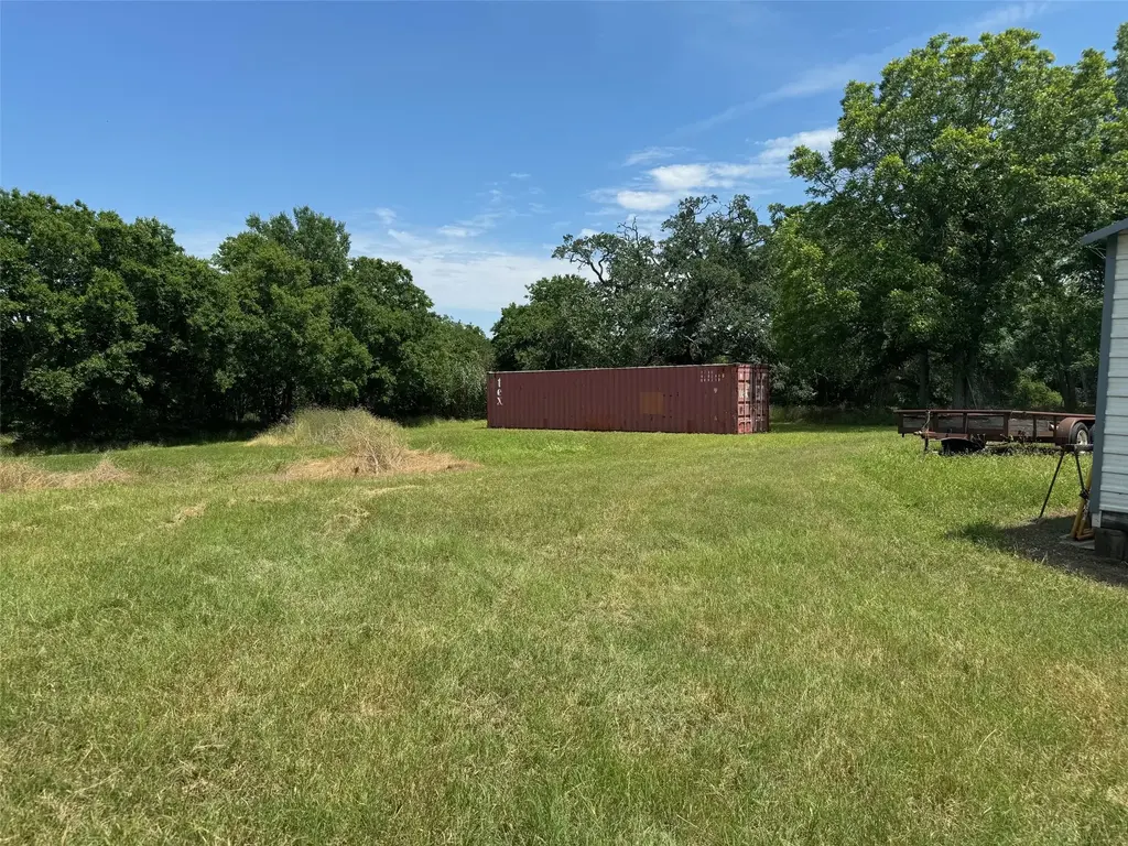 1620 N Pecos Street N, Lockhart