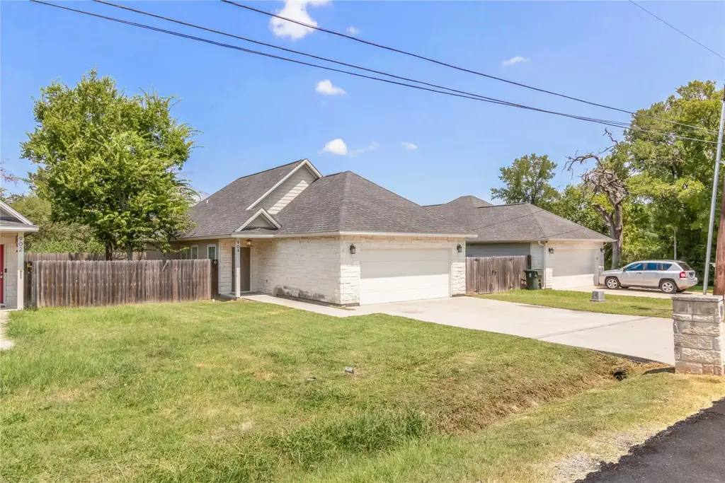 904 New York Street, Bryan