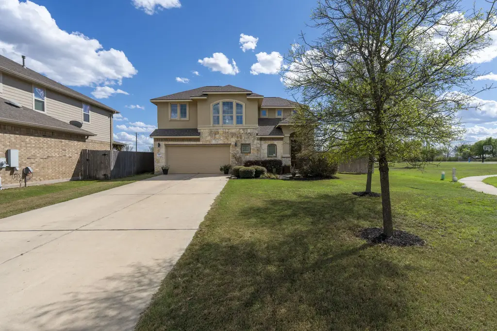 181 Summer Night Cove, Buda