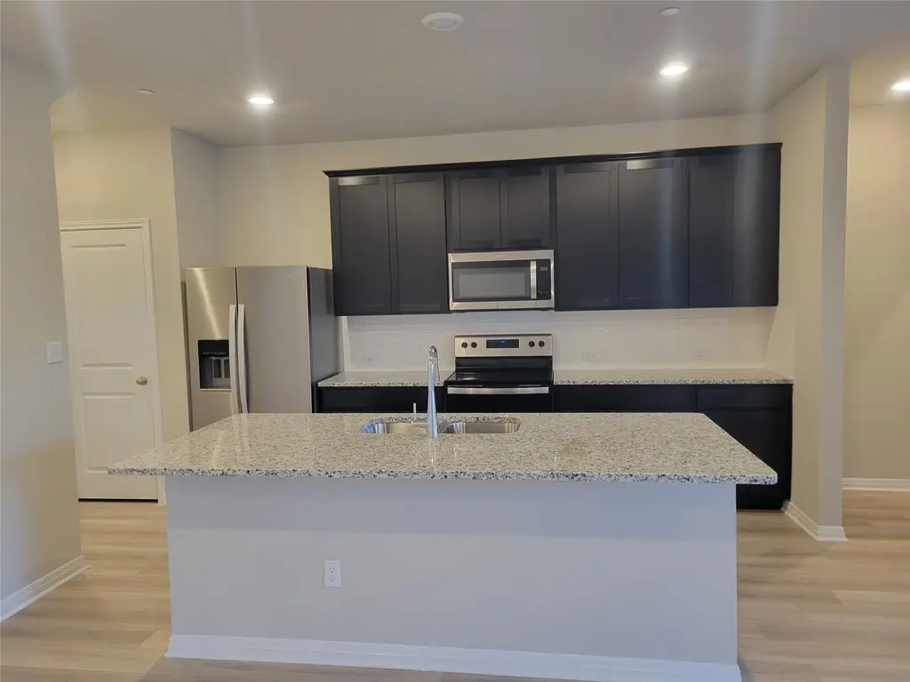 1850 Settlers Glen Drive 3002, Round Rock
