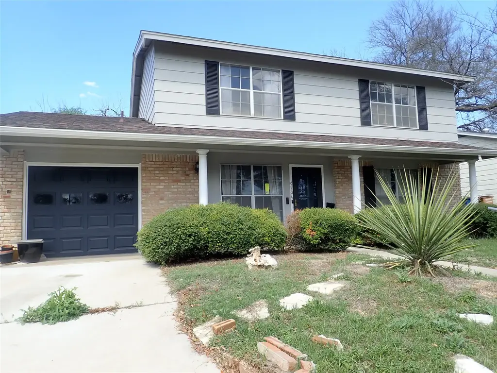 6904 Langston Drive, Austin