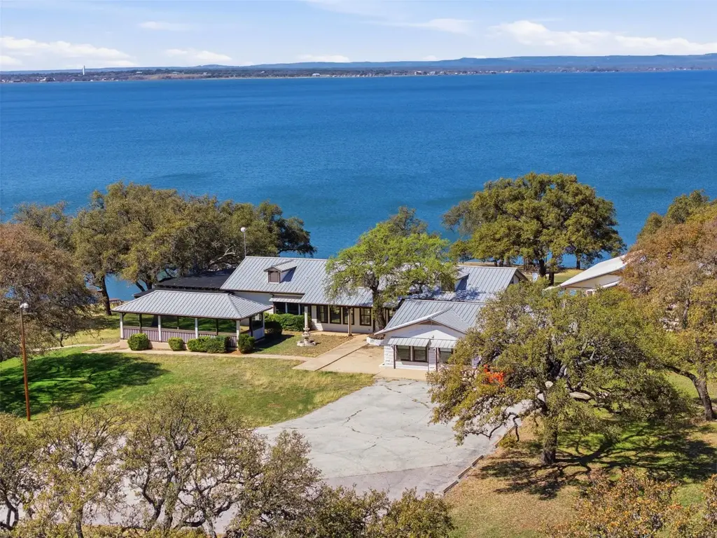 18617 E State Highway 29, Buchanan Dam