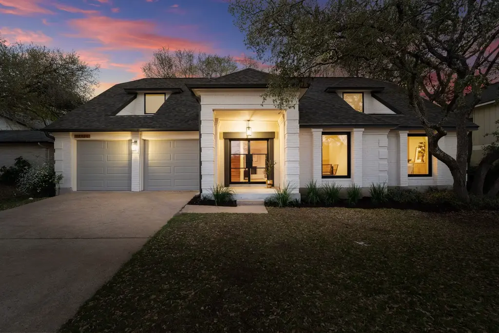 12036 Lincolnshire Drive, Austin