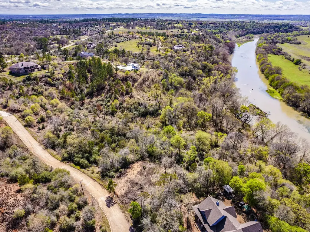 119 & 123 Mccarthy Drive, Bastrop