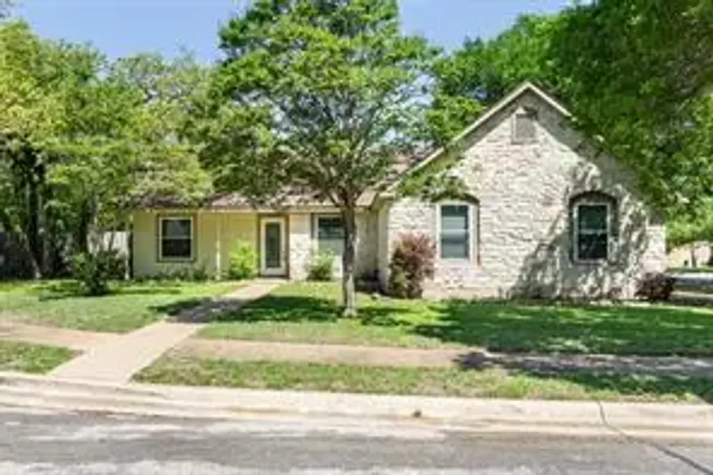 501 Elm Court, Cedar Park