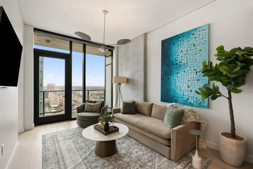 610 Davis Street 2811, Austin
