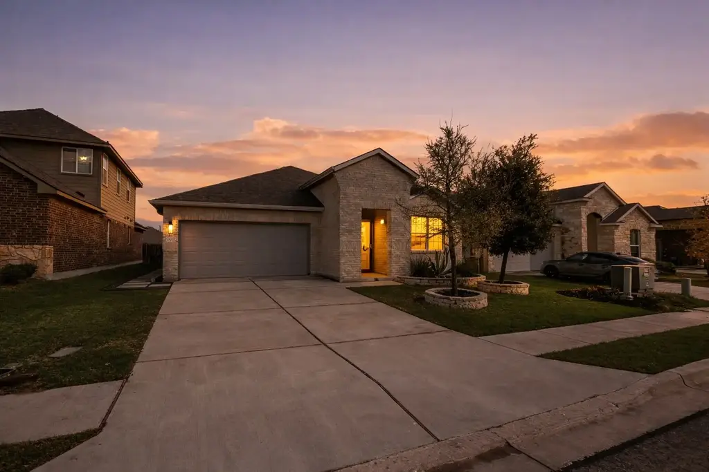 9305 Alex Lane, Austin