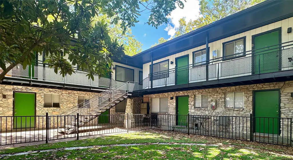 2721 Hemphill Park E, Austin