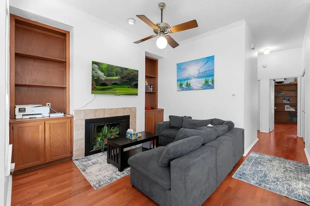 2802 Nueces Street 303, Austin