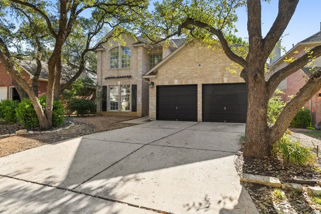 8213 Cheno Cortina Trail, Austin