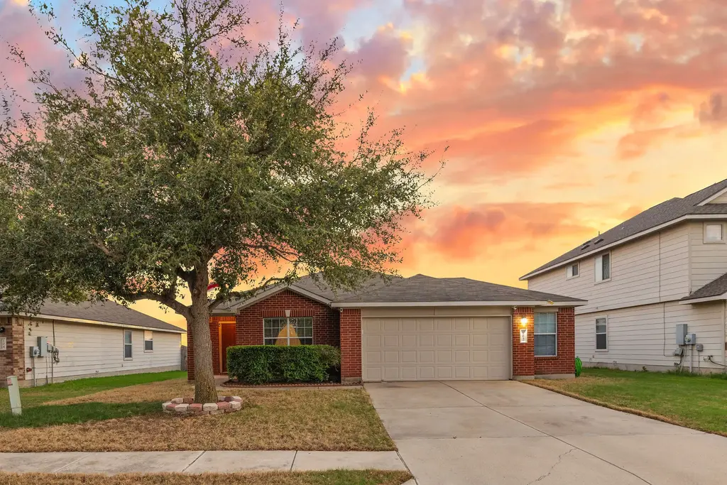102 Camellia Drive, Hutto