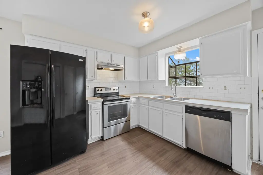 6904 Rifle Bend A, Austin