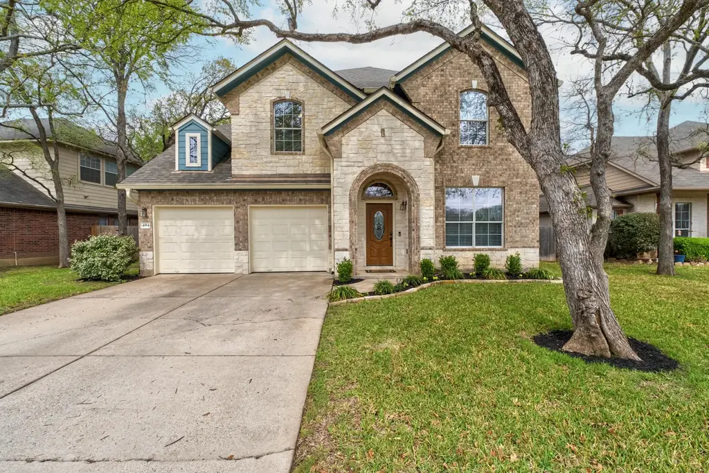 484 Cullen Boulevard, Buda