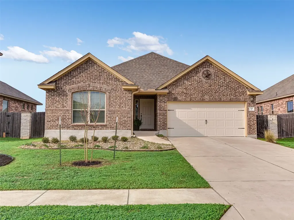 118 Millsaps Court, Bastrop