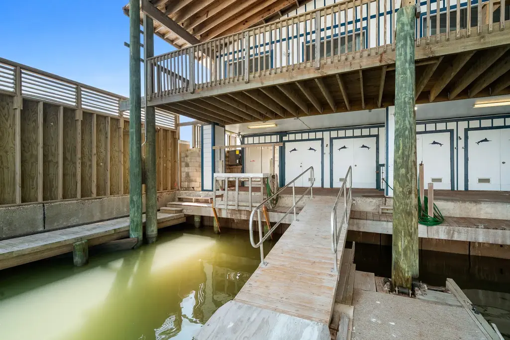 318 W Cotter Avenue 1, Port Aransas