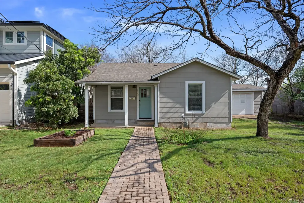 930 E 52nd Street, Austin