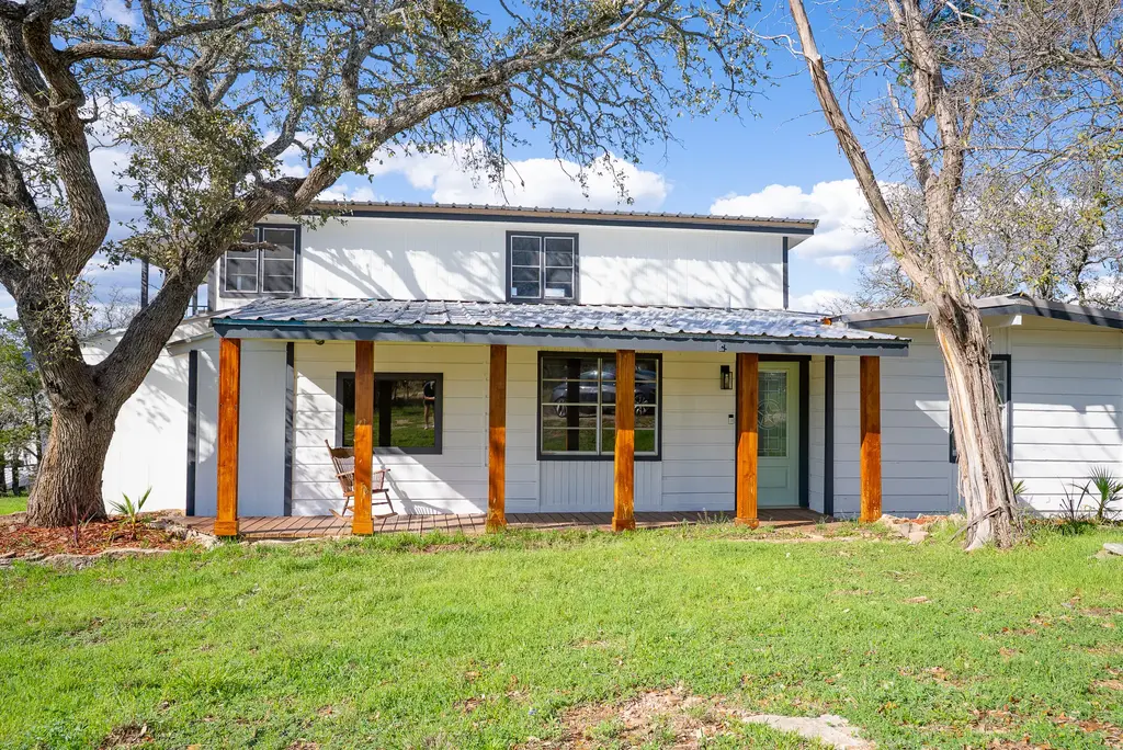 1012 Hill Street, Burnet