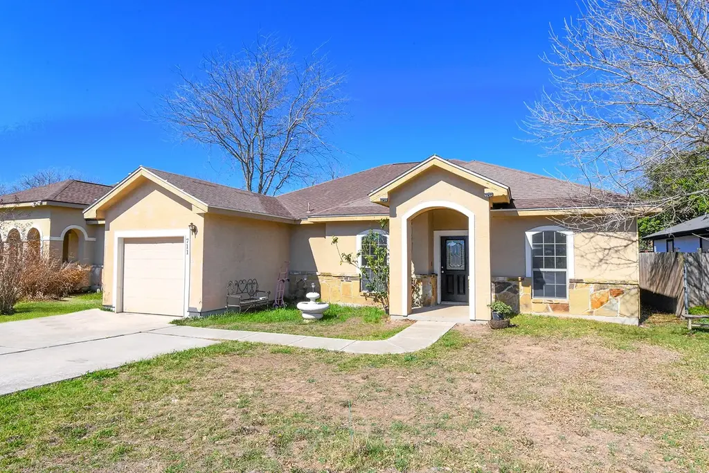711 Sturgeon Drive, San Marcos
