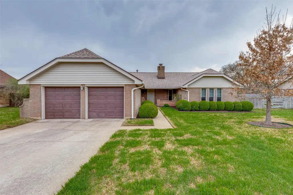 12207 Waterside Trail, Austin