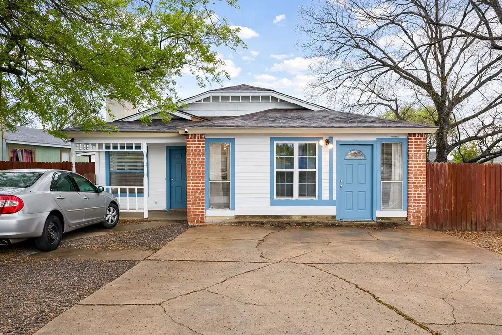 7007 Stonleigh Place, Austin