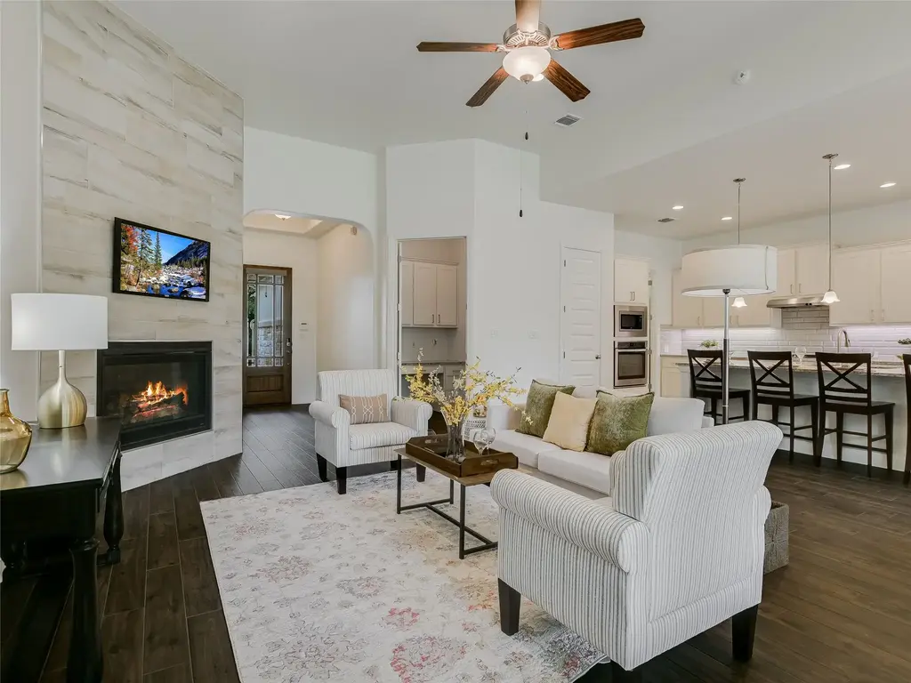 119 Loysoya Street, Bastrop