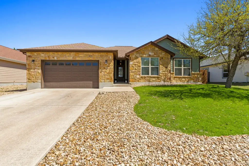 3905 Clinton Lane, Lago Vista