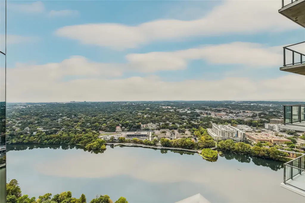 44 East Avenue 3111, Austin