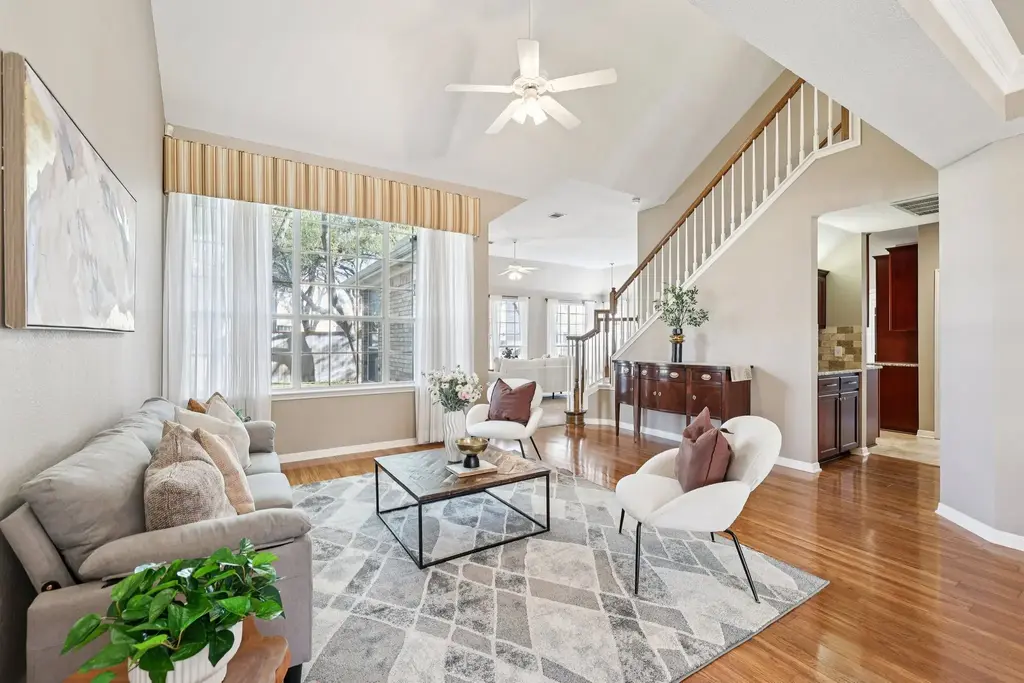 2304 Oak Springs Cove, Round Rock