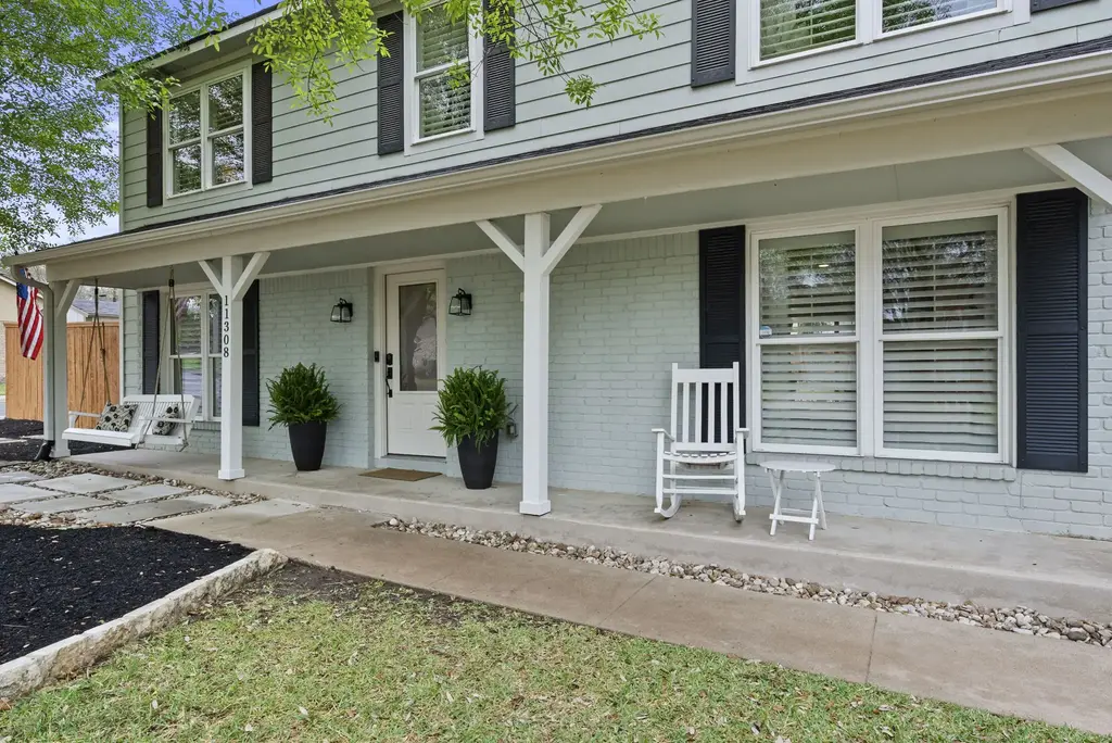 11308 Santa Cruz Drive, Austin